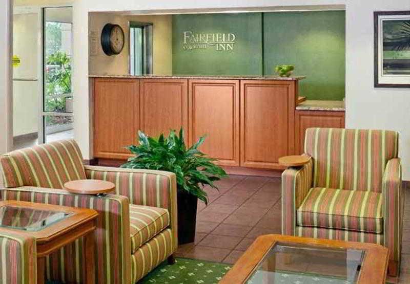Fairfield Inn & Suites By Marriott Fort Myers Cape Coral Cypress Lake Beltér fotó